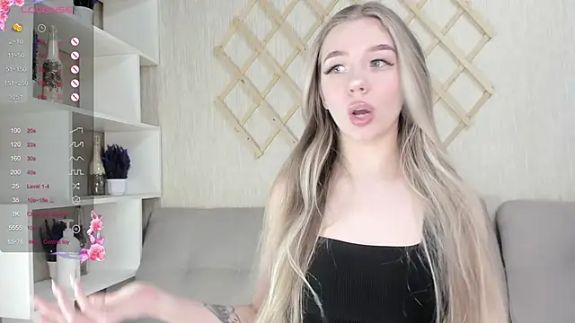 Snapshot of AutoBaby chatting on 7, 3, 2025 AutoBaby online show from 7, 3, 2025