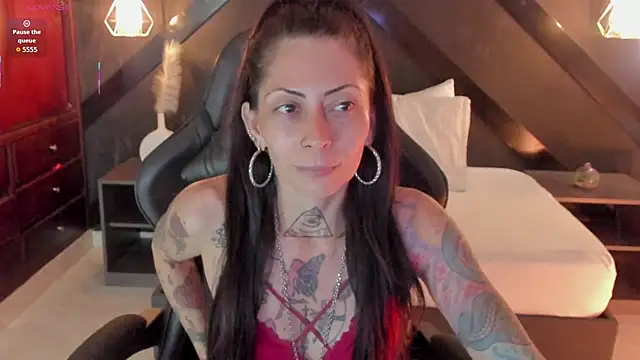 Snapshot of dark_gotica chatting on 17, 2, 2026 dark gotica online show from 17, 2, 2026