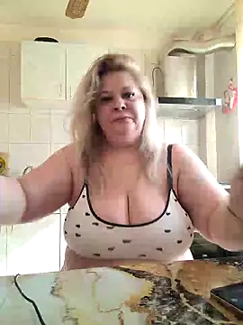 Snapshot of AriannaMilf chatting on 20, 2, 2026 AriannaMilf online show from 20, 2, 2026