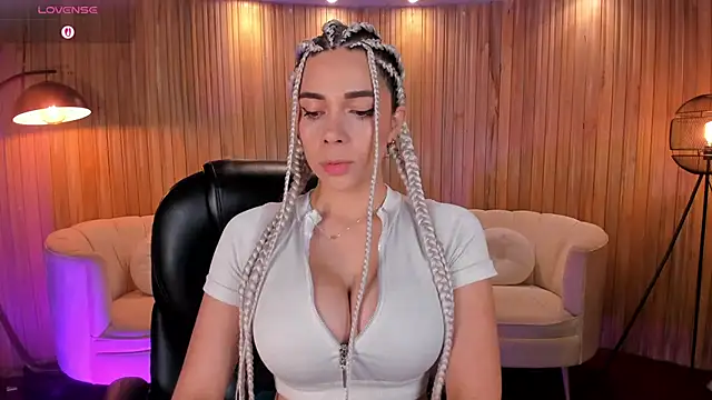 AmyWalker  online show from 24, 2, 2025