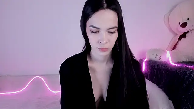 666kisses online show from 5, 3, 2025