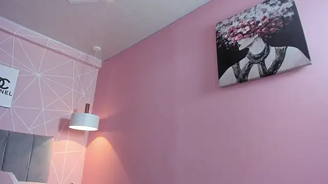 dolly zoe online show from 20, 10, 2025