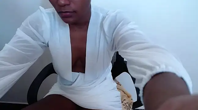 savage laura online show from 1, 3, 2025