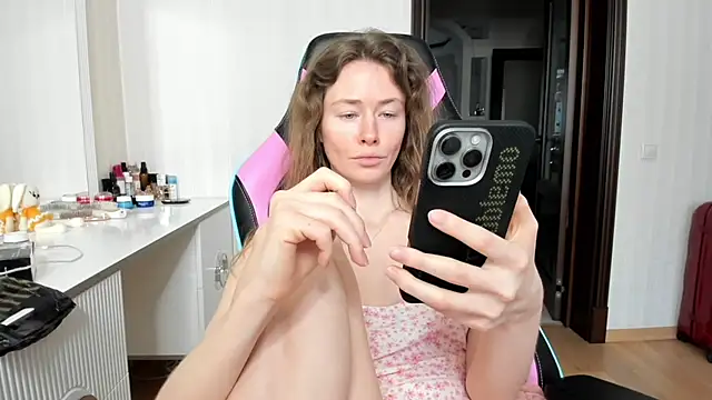 ooksiiii online show from 3, 4, 2026