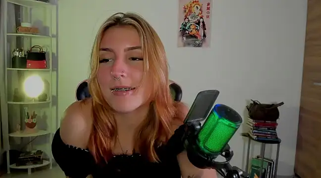 Snapshot of Dakotaa_ chatting on 2, 2, 2025 Dakotaa  online show from 2, 2, 2025