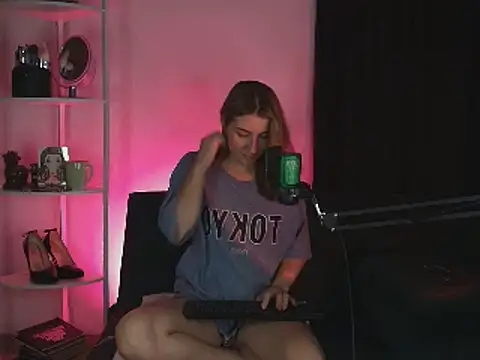 Snapshot of Dakotaa_ chatting on 18, 3, 2025 Dakotaa  online show from 18, 3, 2025