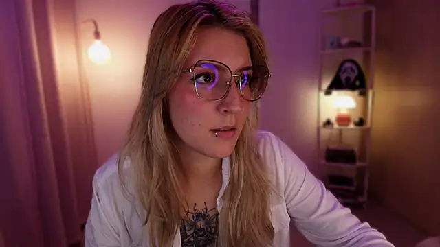 Dakotaa  online show from 24, 4, 2026