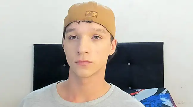 angelcortes online show from 23, 1, 2025