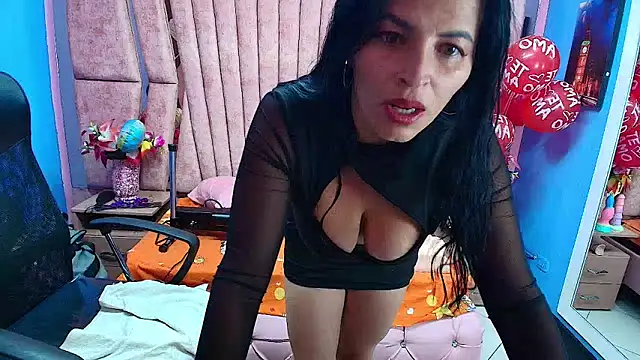 HornySkinny26 online show from 20, 12, 2025