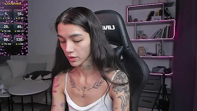 vinkitinkii online show from 11, 1, 2025