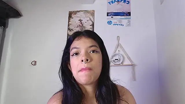 yungelitamor  online show from 20, 3, 2025