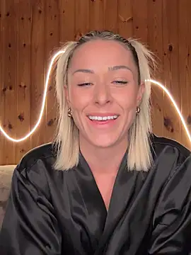 petrouchkaaa  online show from 1, 4, 2026