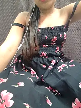 Snapshot of Roshni_98 chatting on 1, 3, 2025 Roshni 98 online show from 1, 3, 2025