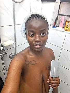 hornycreamybabe online show from 27, 3, 2026