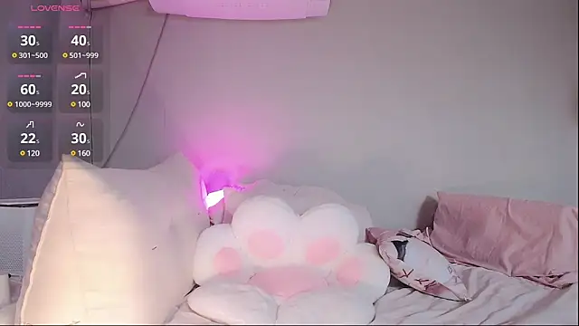 Snapshot of tw_Sutew chatting on 20, 12, 2024 tw Sutew online show from 20, 12, 2024