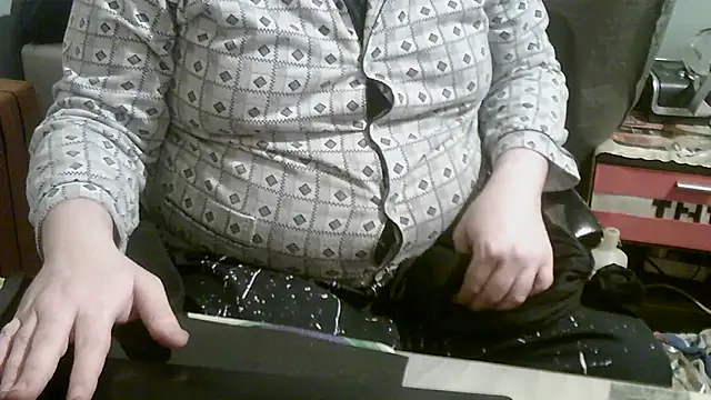 porkorossy online show from 15, 3, 2026