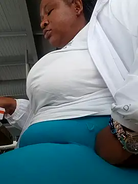 Bootyliciousbbw12 online show from 10, 11, 2025