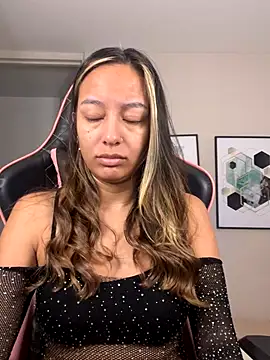 DianaHopson online show from 3, 10, 2025