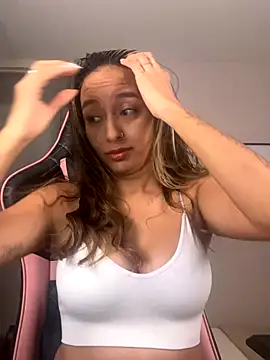 DianaHopson online show from 3, 10, 2025