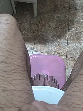 Snapshot of surfer_fun29 chatting on 13, 3, 2025 surfer fun29 online show from 13, 3, 2025