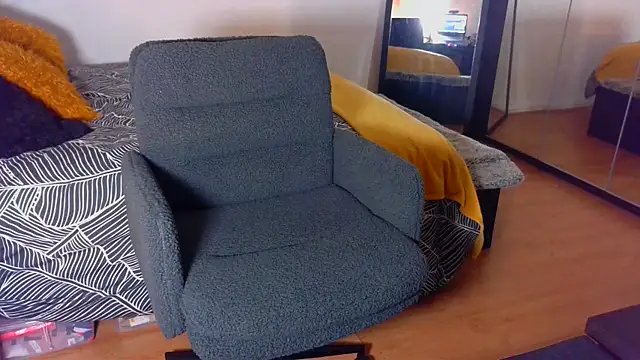 sarametisse26 online show from 14, 1, 2026