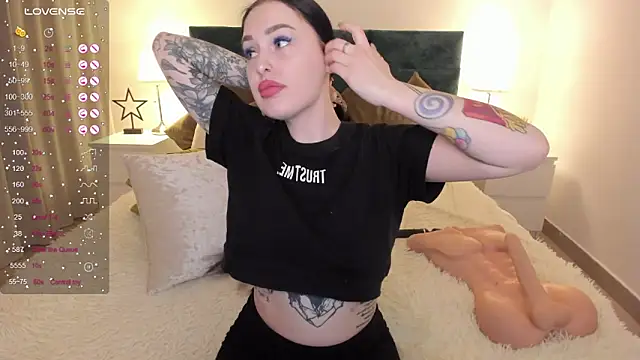 missAngellina online show from 16, 1, 2025