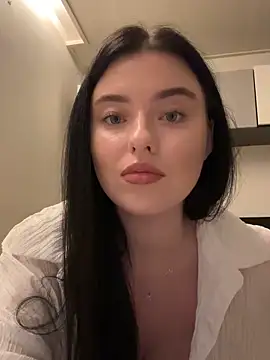 Angela Fosterr online show from 27, 9, 2025