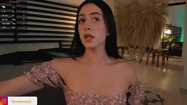 Snapshot of afrodita__25 chatting on 3, 2, 2025 afrodita 25 online show from 3, 2, 2025