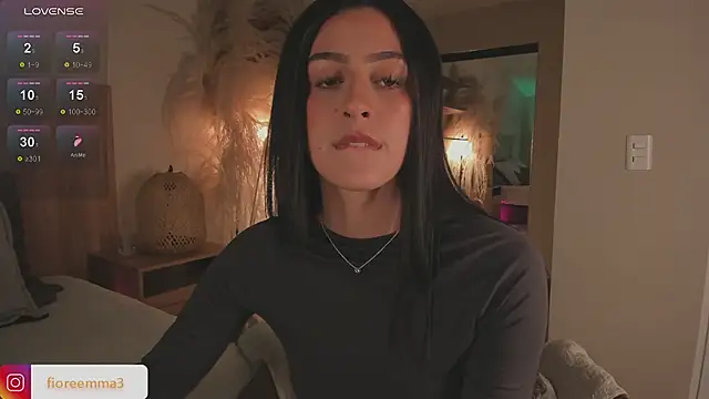 Snapshot of afrodita__25 chatting on 8, 3, 2025 afrodita 25 online show from 8, 3, 2025