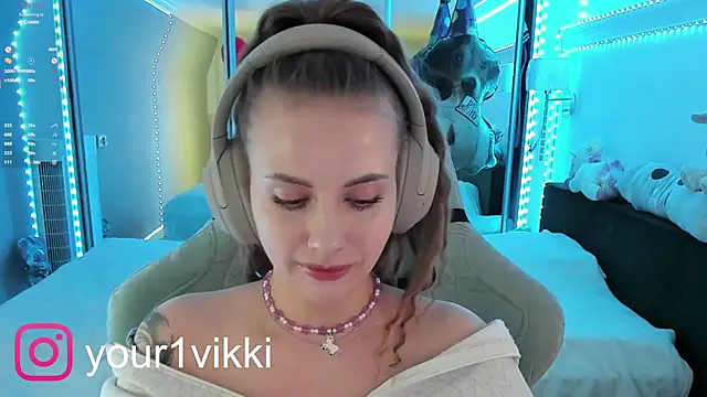 Vikki Cheese online show from 14, 2, 2025