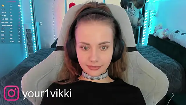 Vikki Cheese online show from 28, 2, 2025