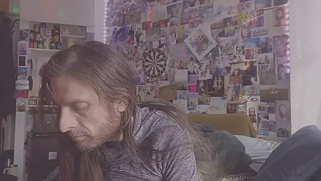 DownstairsSky online show from 17, 2, 2025