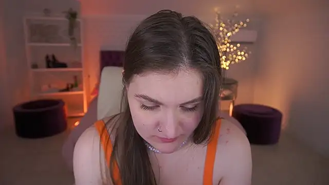 EmmyCharmm online show from 9, 6, 2026