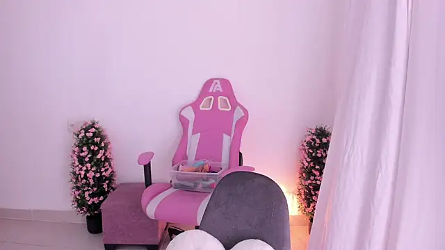 keissy rincon  online show from 14, 11, 2025