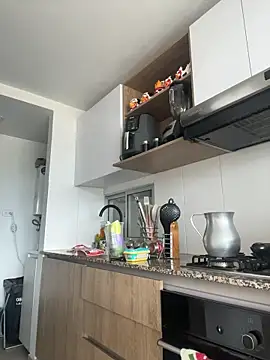 Ameellie online show from 12, 10, 2025