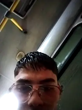 Hachee2003 online show from 2, 2, 2026