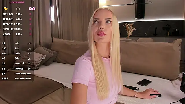 Snapshot of eva_m1racle_ chatting on 2, 11, 2025 eva m1racle online show from 2, 11, 2025