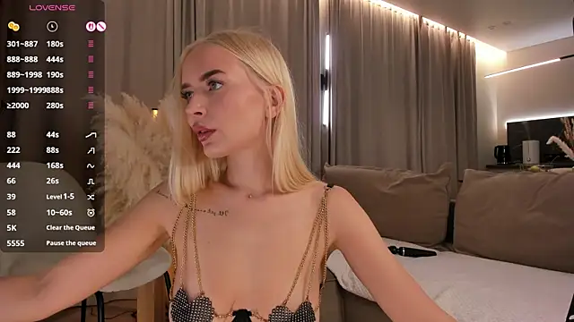 Snapshot of eva_m1racle_ chatting on 16, 11, 2025 eva m1racle online show from 16, 11, 2025