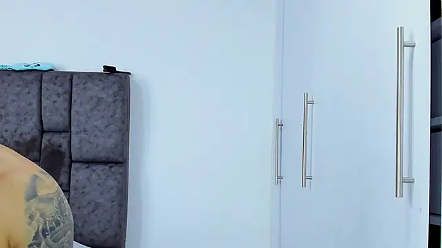 Zack Froone online show from 22, 2, 2025