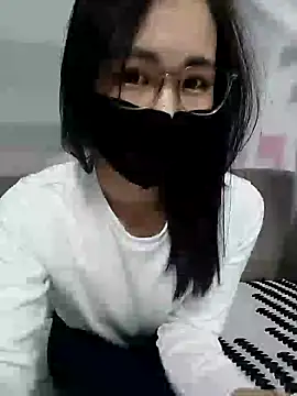 I AM NOT A SLUT online show from 12, 2, 2025