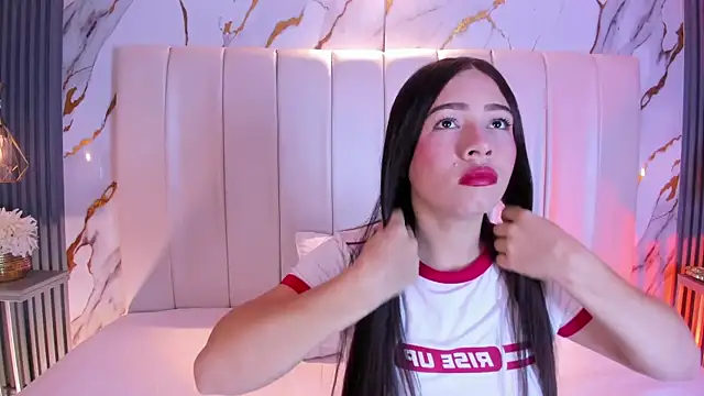 SaraRiley online show from 16, 4, 2026