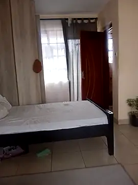 skiihot online show from 10, 4, 2026