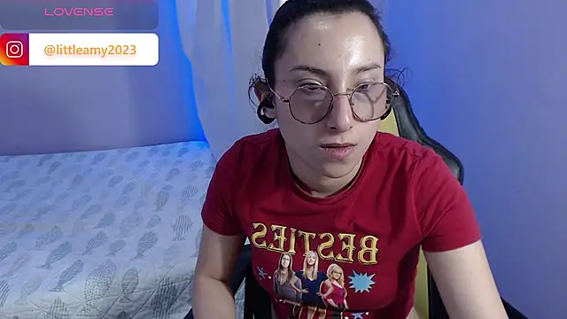 Snapshot of little__amy_ chatting on 6, 2, 2025 little amy online show from 6, 2, 2025