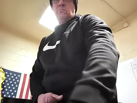 Snapshot of Cockrub1 chatting on 25, 2, 2026 Cockrub1 online show from 25, 2, 2026