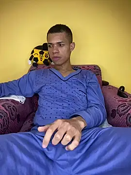 MoiseXxx 777 online show from 4, 1, 2025