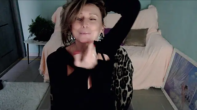 HornyMilf 777 online show from 5, 3, 2025