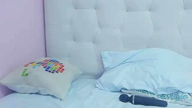 MILEY JOAS2 online show from 1, 3, 2025