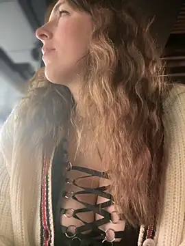 MommmyYummy online show from 11, 11, 2025