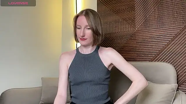 Snapshot of MonikaBos chatting on 10, 7, 2026 MonikaBos online show from 10, 7, 2026