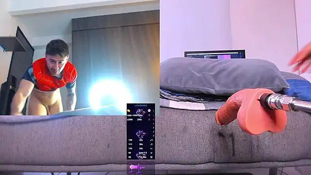 Snapshot of ChrisMiller69 chatting on 27, 10, 2025 ChrisMiller69 online show from 27, 10, 2025